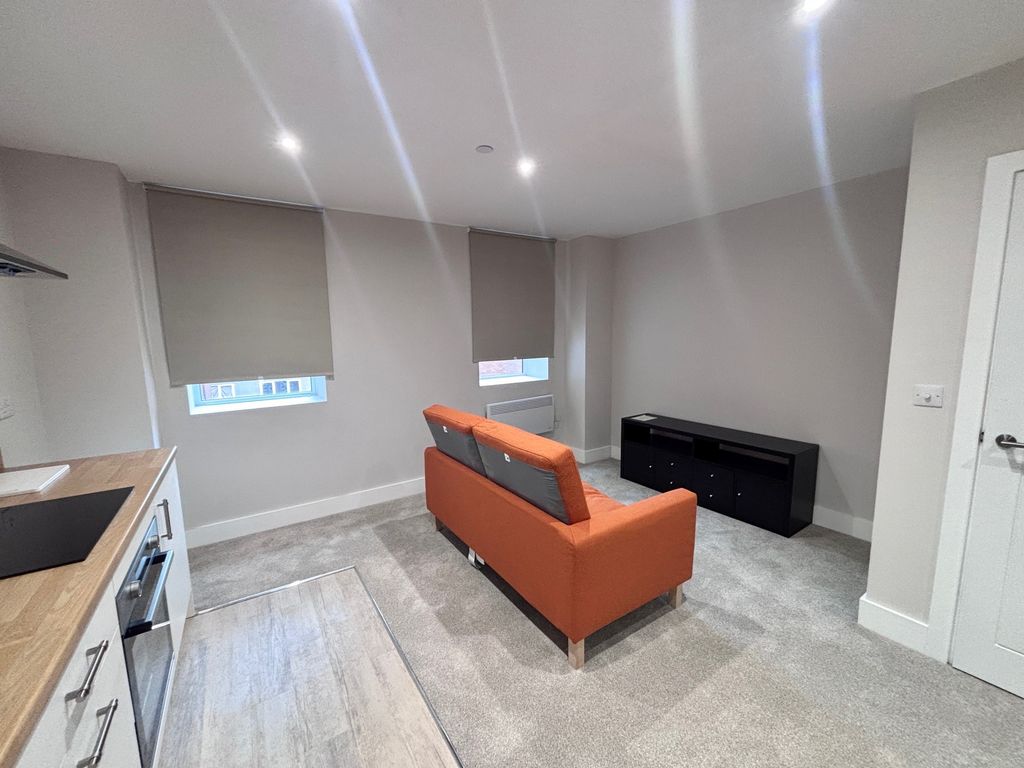 Property photo 2 of 7 Living Room