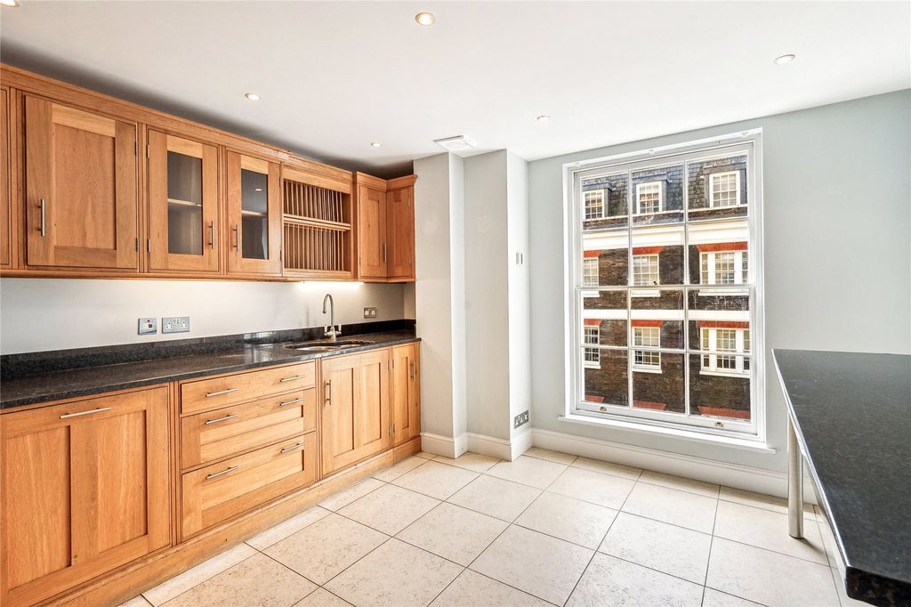 Property photo 2 of 19 Picture No. 26