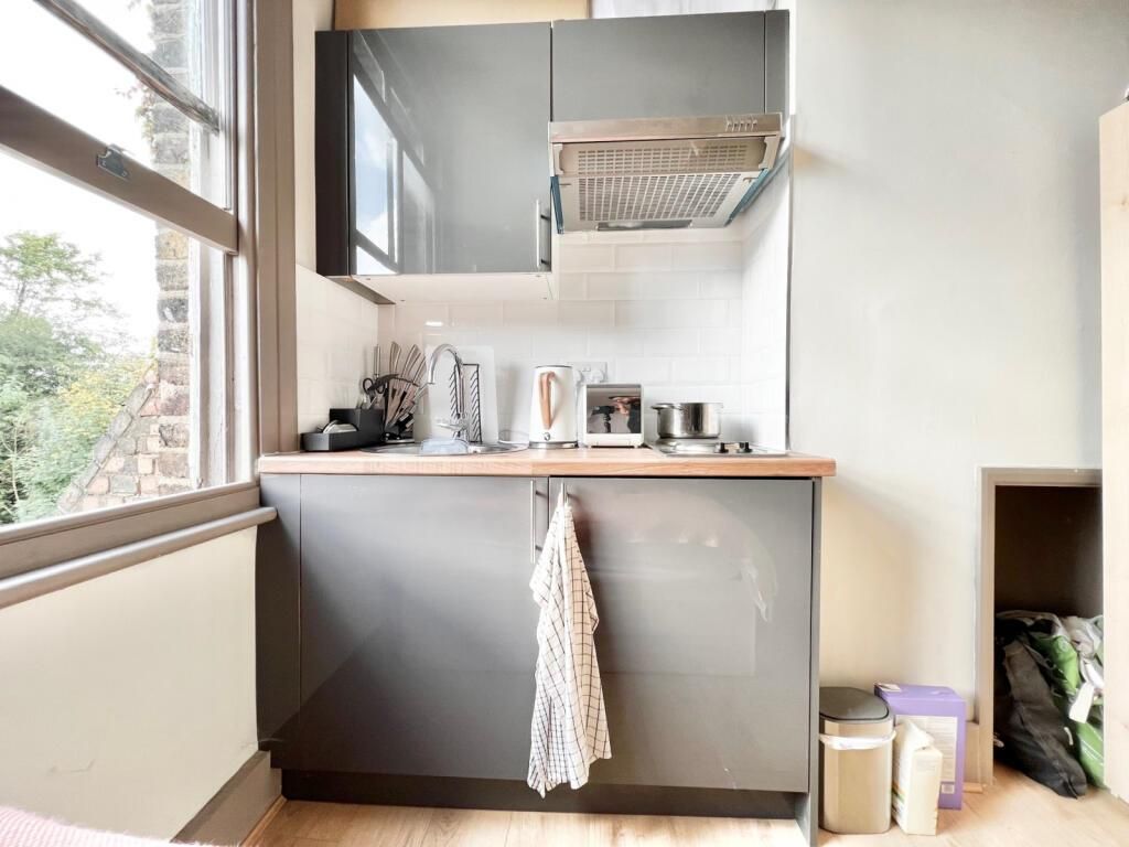 Property photo 2 of 3 E9Eeb85123Fe309A54d85F15c523613c.Jpeg