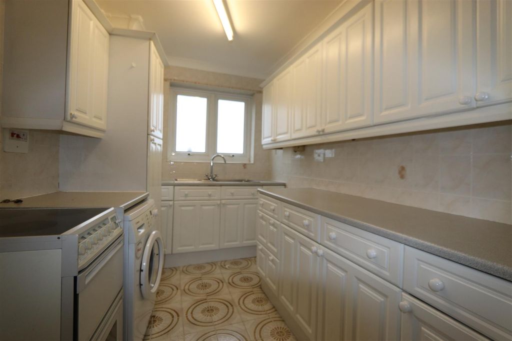Property photo 2 of 10 Img_2625.Jpg