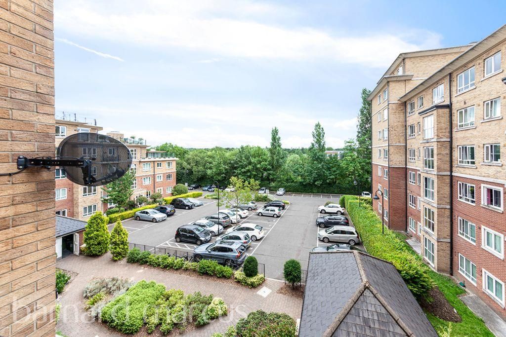 Property photo 2 of 8 View