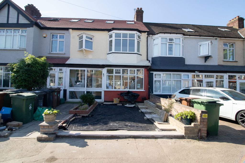 Property photo 1 of 22