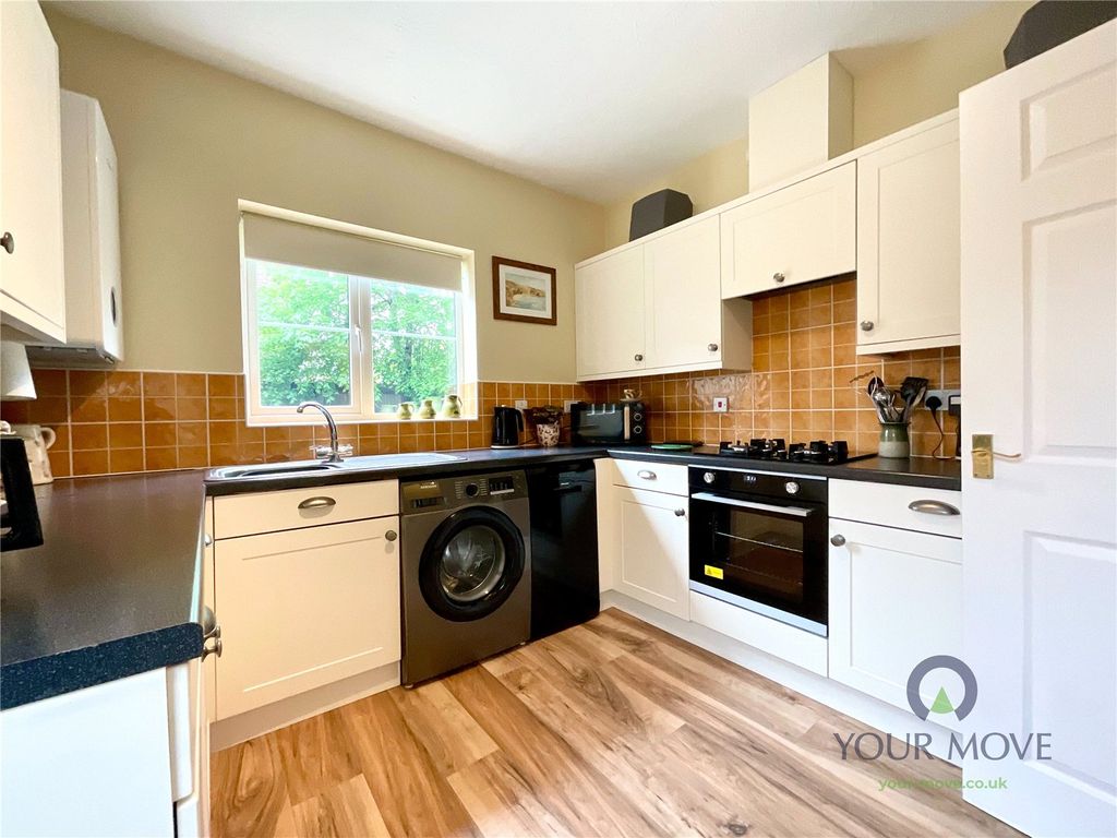 Property photo 3 of 16 Picture No. 04