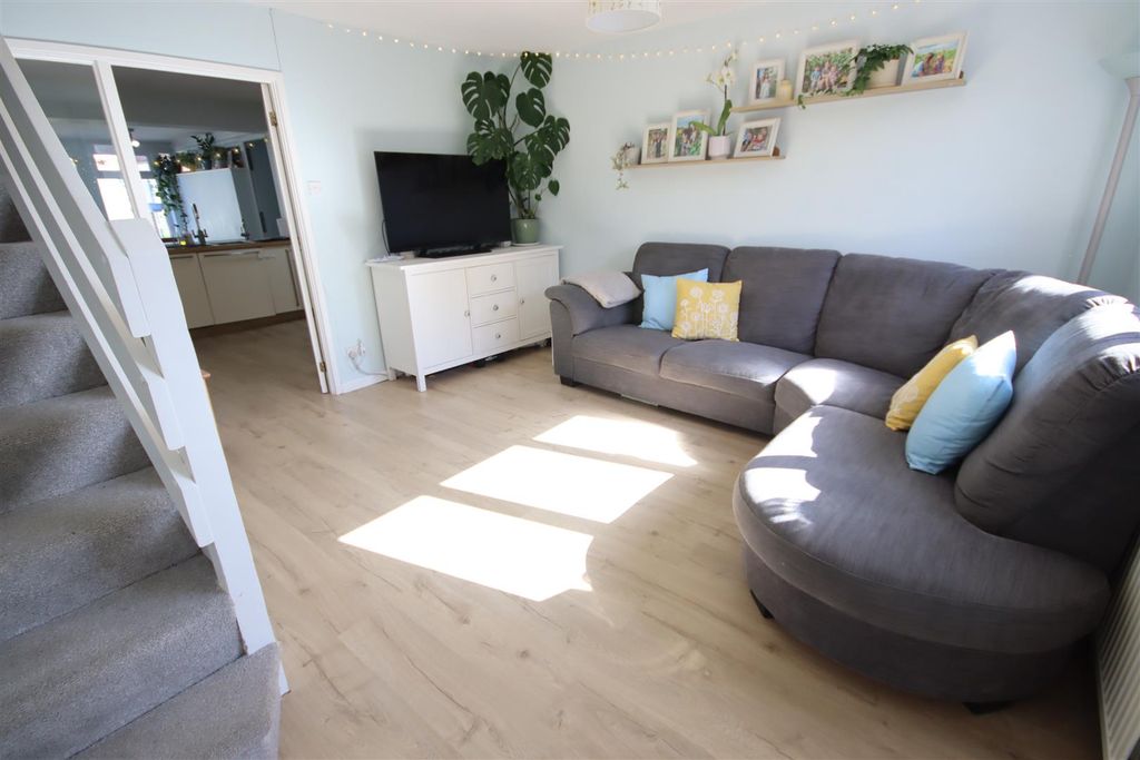 Property photo 2 of 20 Img_9818.Jpg