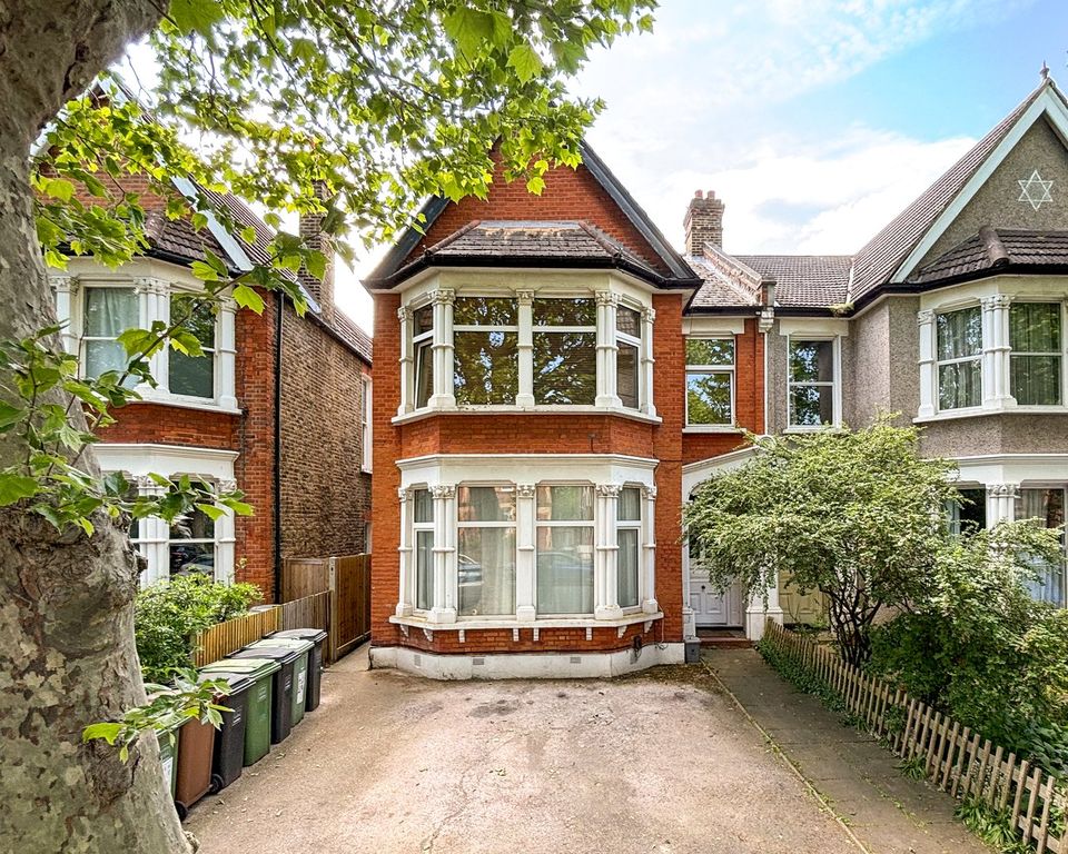 Property photo 1 of 8