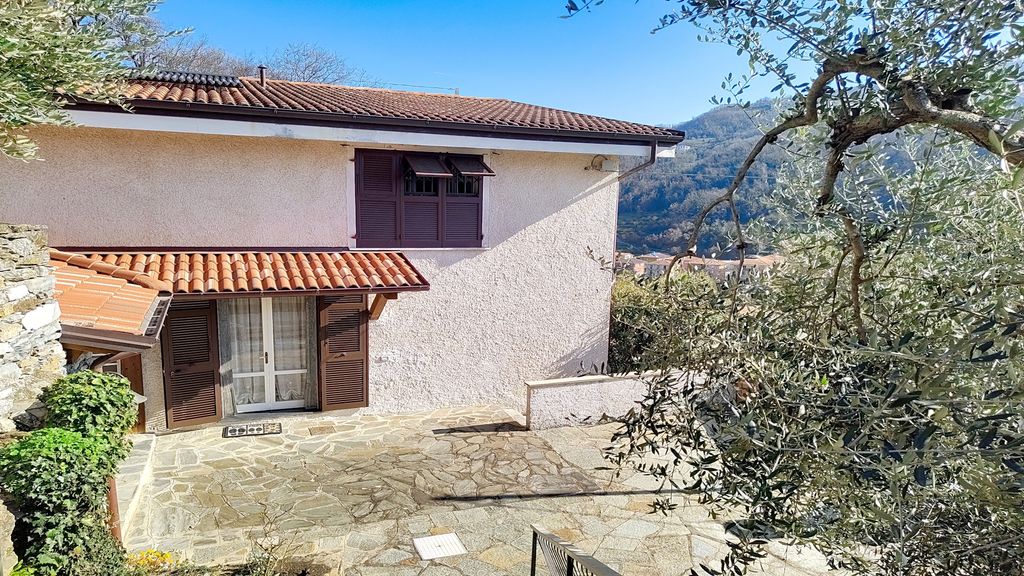 Property photo 1 of 35