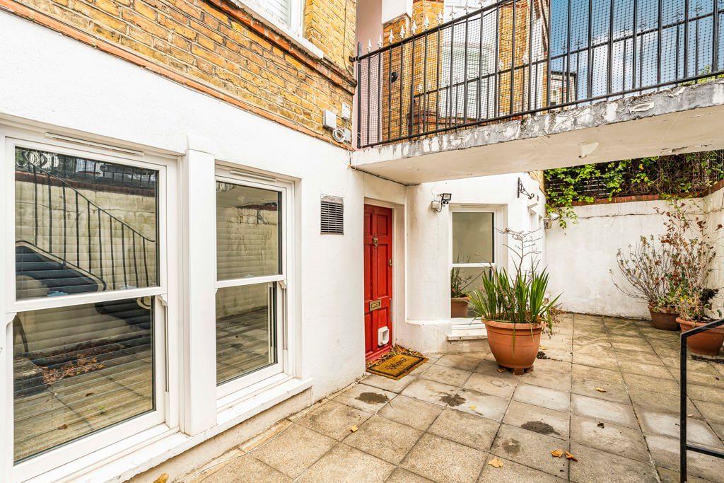 Property photo 1 of 15 Exterior