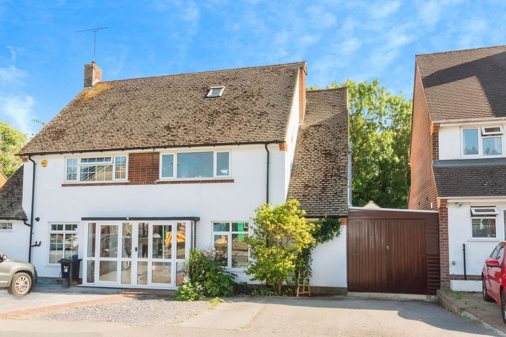 Property photo 1 of 47