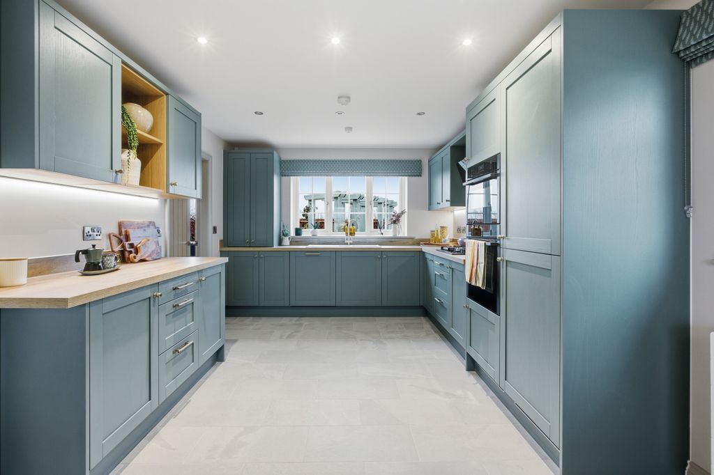 Property photo 2 of 9 Example Kitchen