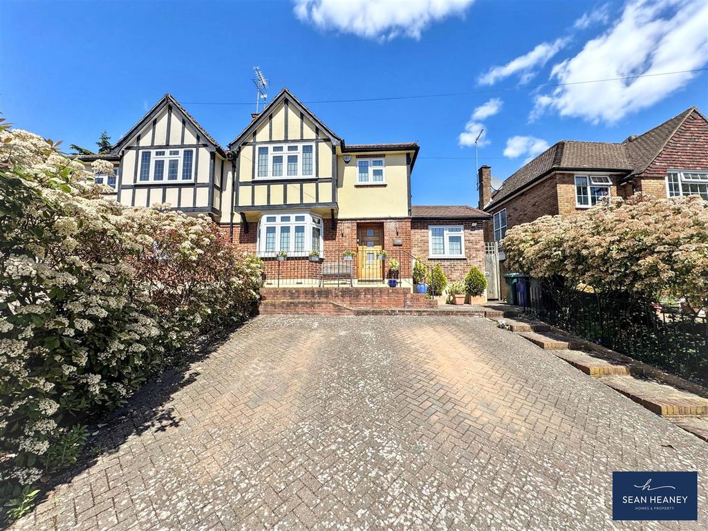 Property photo 1 of 20