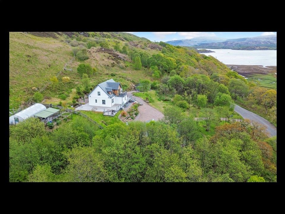 Property photo 3 of 75