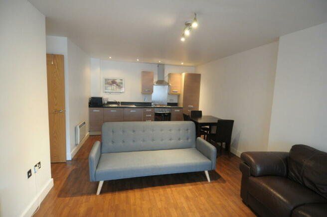 Property photo 3 of 7 Picture No. 12