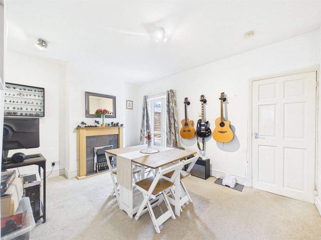 Property photo 3 of 8 Picture No. 03
