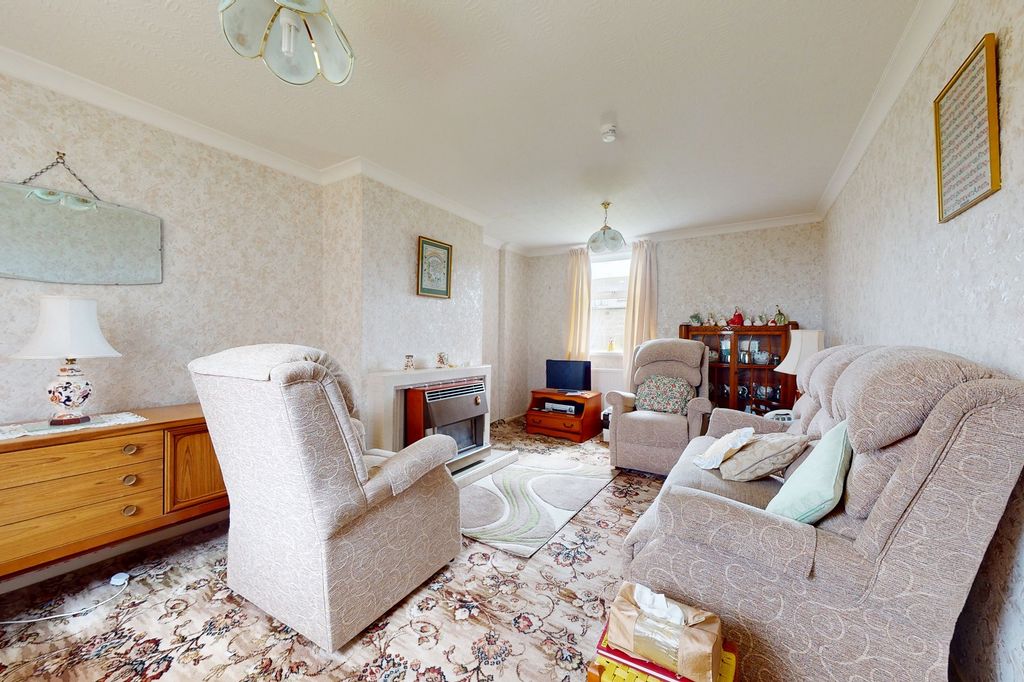 Property photo 2 of 11 Not Specified