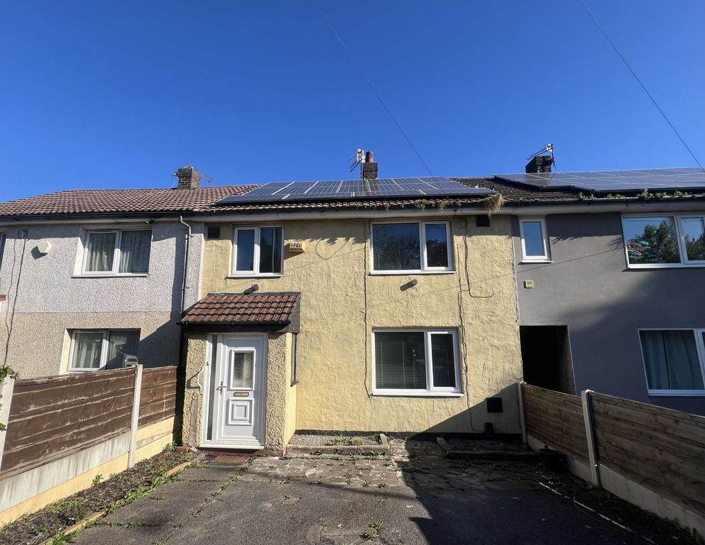 Property photo 1 of 12 Front