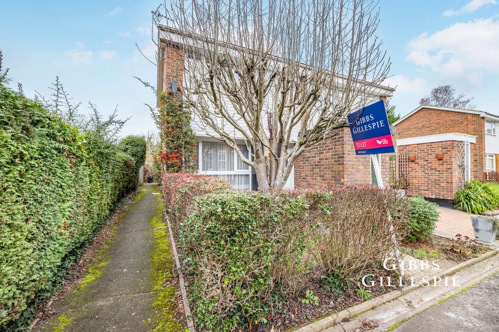 Property photo 2 of 10 Photo