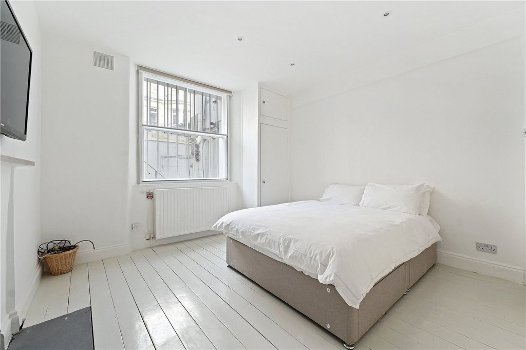 Property photo 3 of 9 Picture No. 02