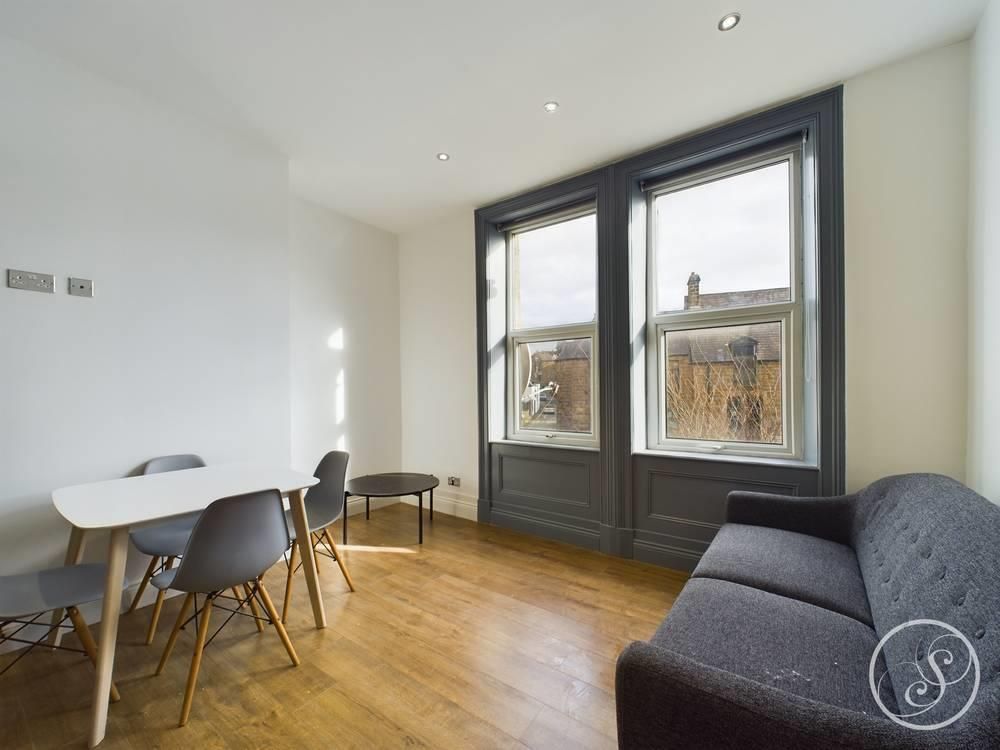 Property photo 2 of 5 Cam02158G0-Pr0095-Still008-Thumbnail-H750-70.Jpg