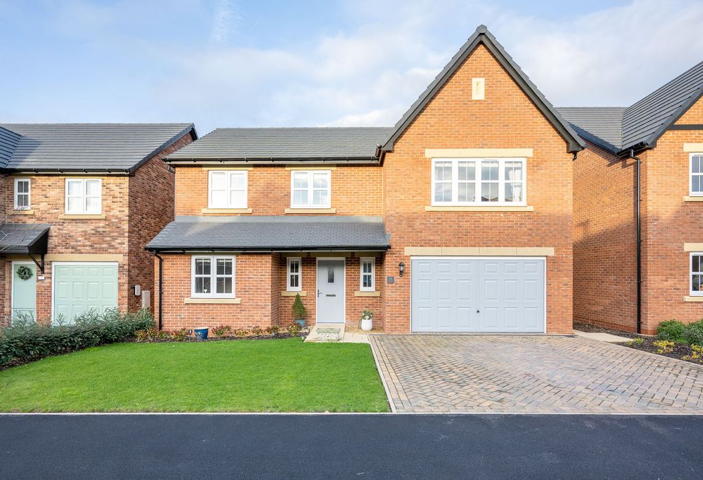 Property photo 1 of 40