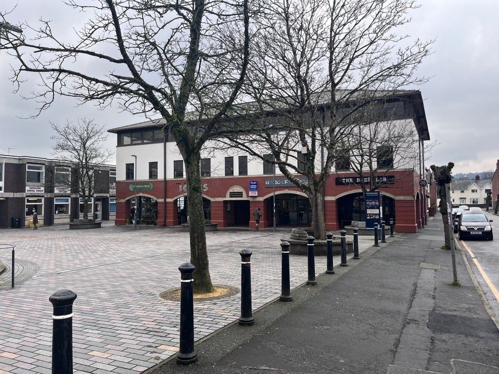 Property photo 2 of 3 Photo 12