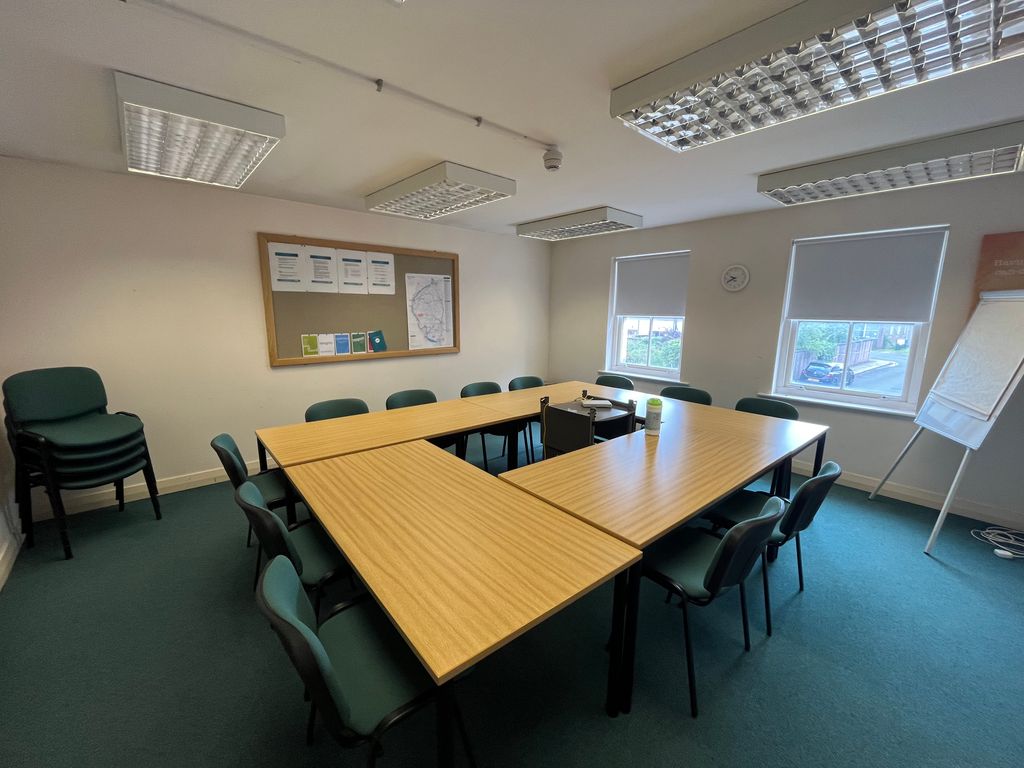 Property photo 1 of 3