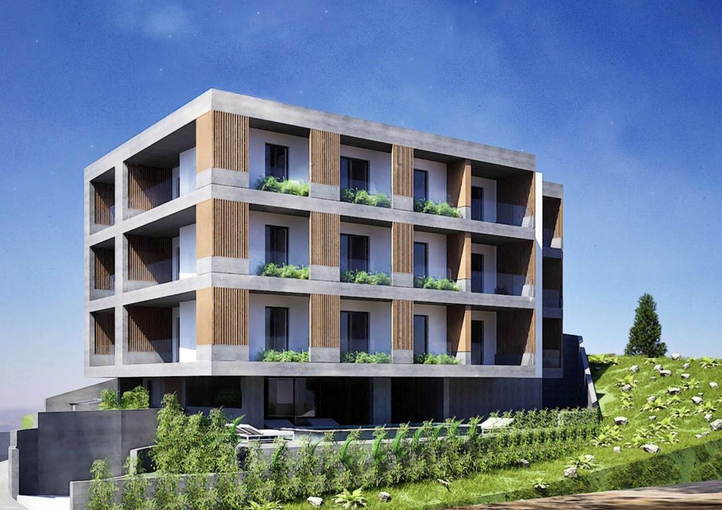 Property photo 1 of 4