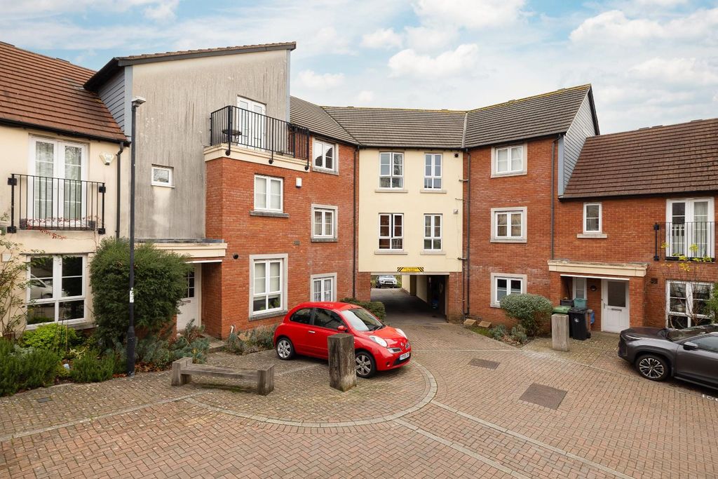 Property photo 2 of 13 Char0680.Jpg