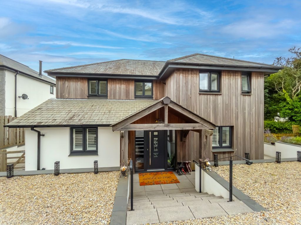 Property photo 1 of 26 5240162