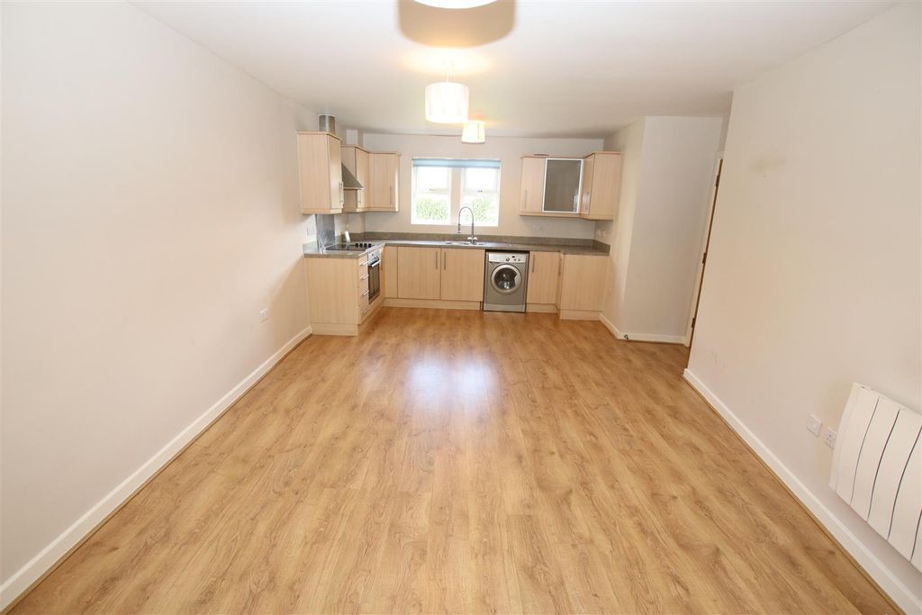 Property photo 3 of 10 Img_9729.Jpg