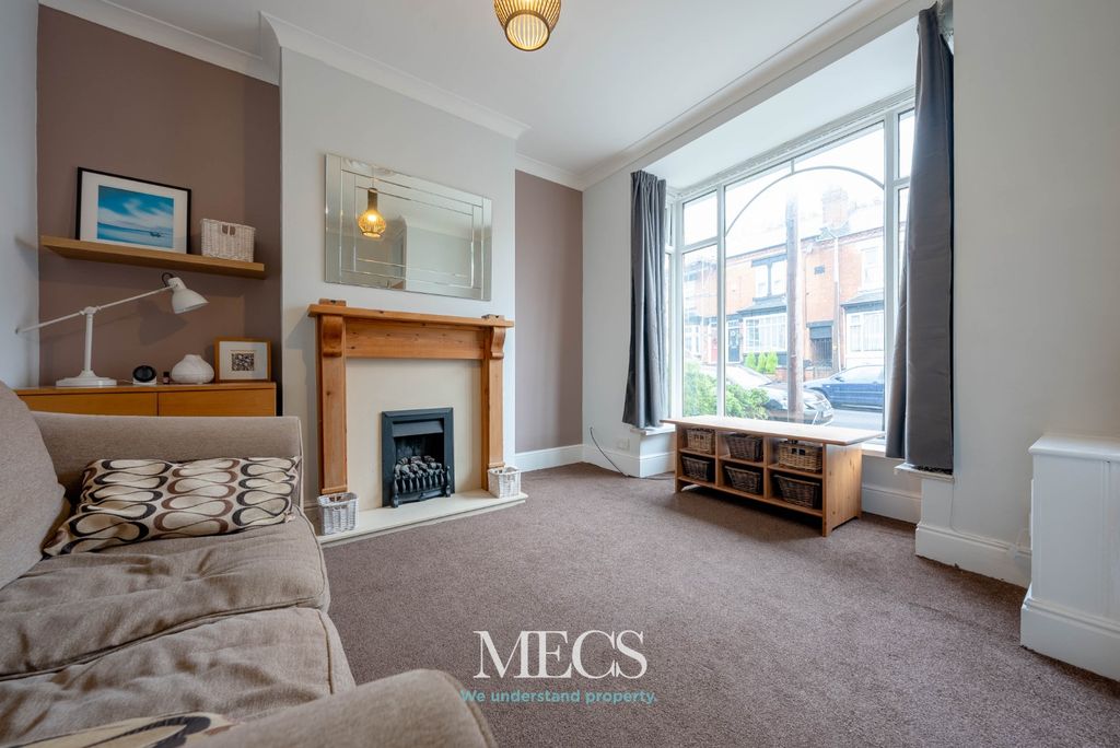 Property photo 2 of 11 4526712