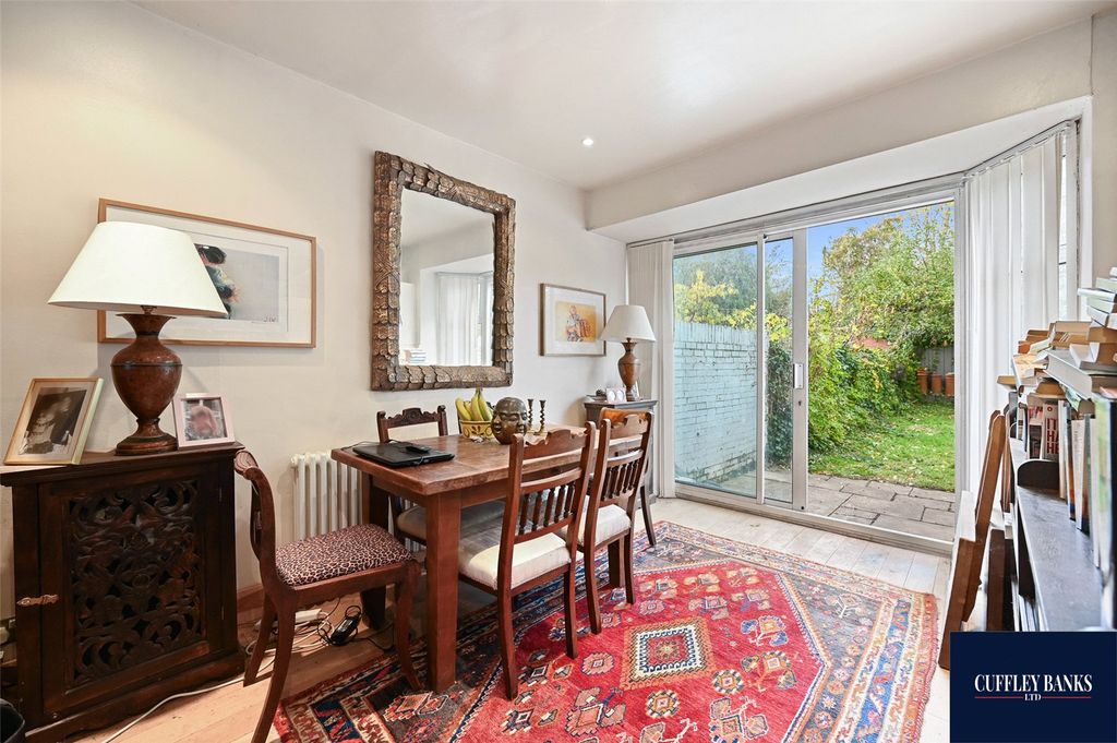 Property photo 2 of 9 Picture No. 02