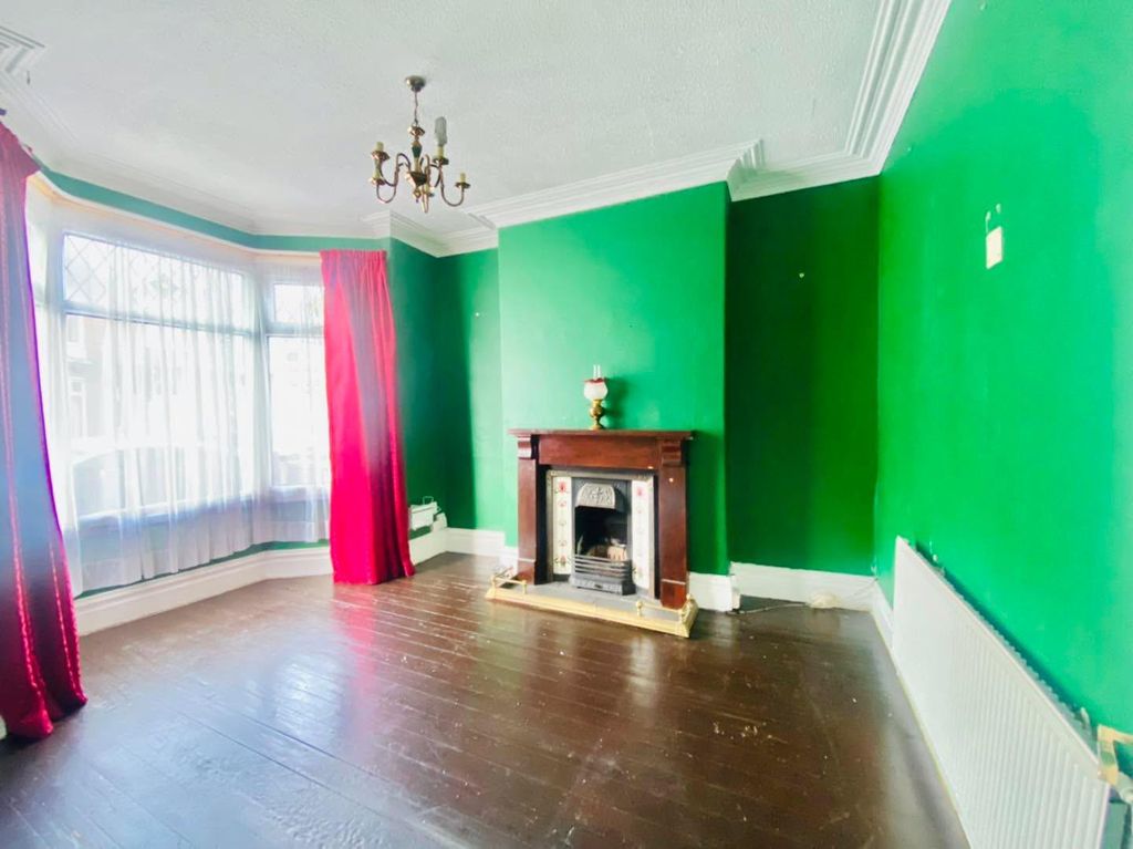 Property photo 2 of 13