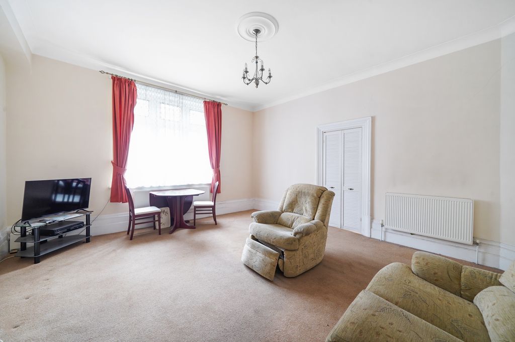 Property photo 2 of 15 10B High Road - Ojyhqifbcuxll1Sjia05