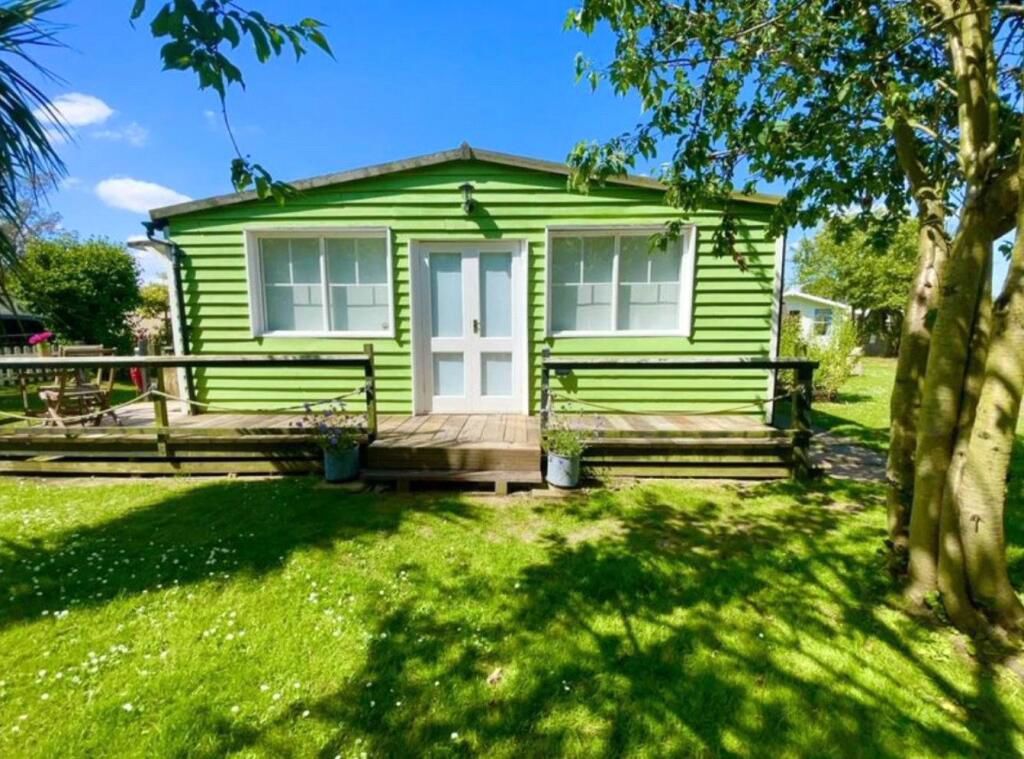 Property photo 3 of 25
