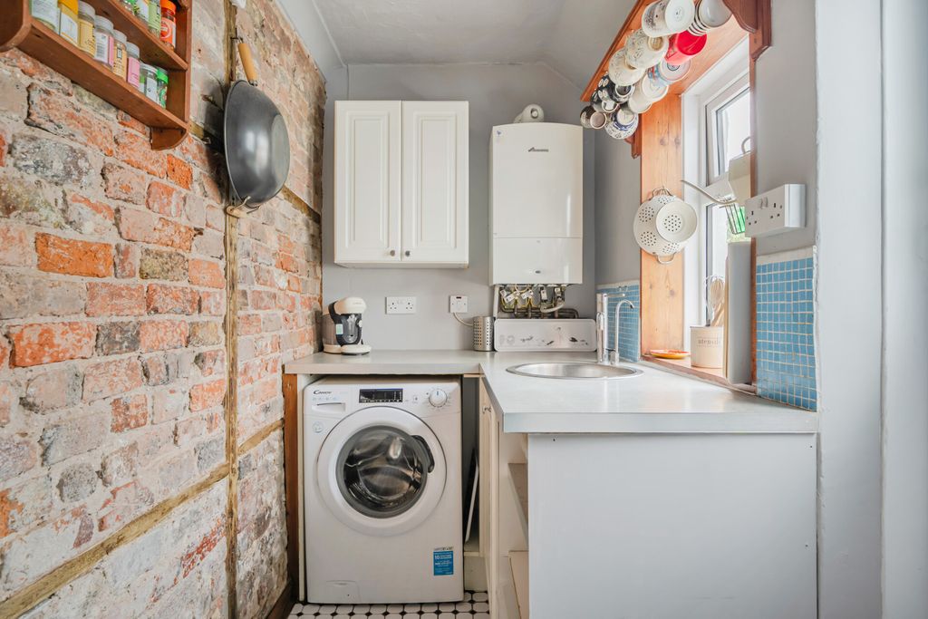 Property photo 3 of 23 1508177-14-1A00F8...