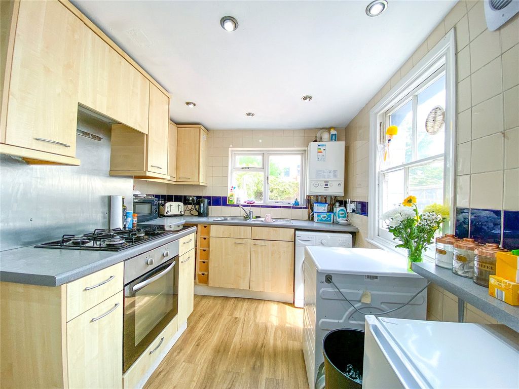 Property photo 2 of 8 Picture No. 03