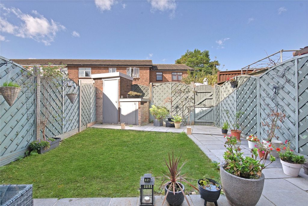 Property photo 3 of 22 Picture No. 11