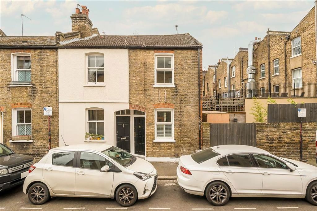 Property photo 1 of 7