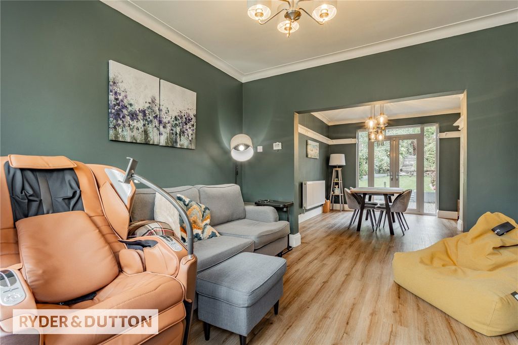 Property photo 1 of 22 Picture No. 14