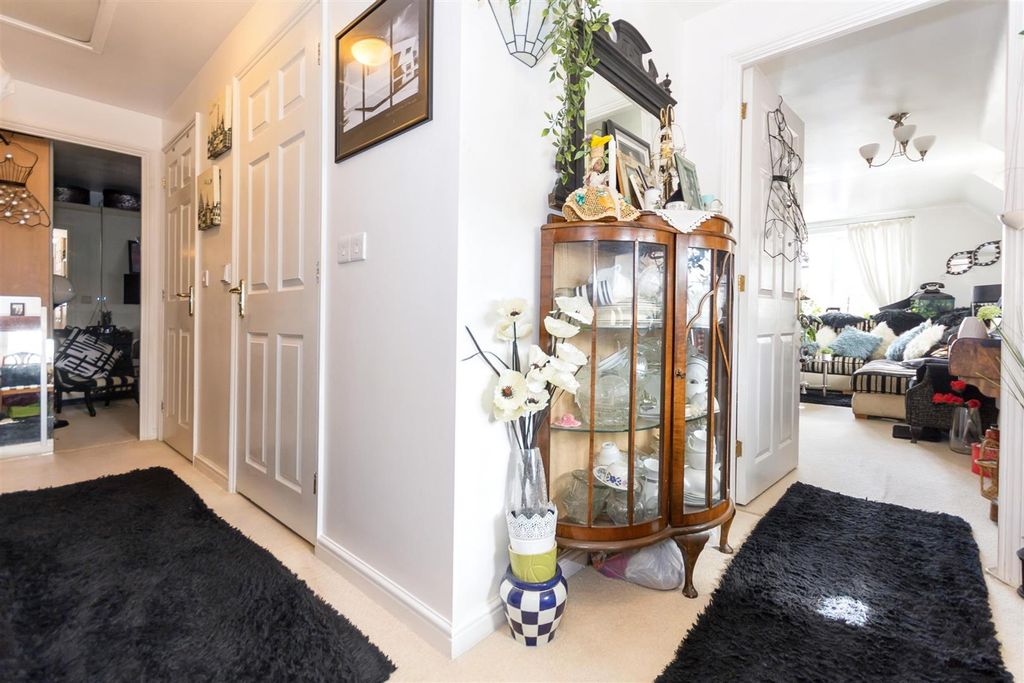 Property photo 3 of 8 406c4704-8Aba-Ec11-983F-6045Bd0E662d.Jpg