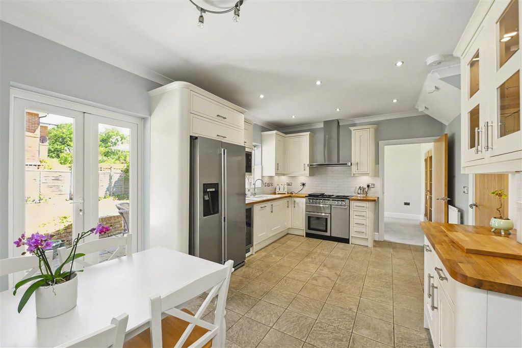 Property photo 2 of 18 Waddling-Lane-06.Jpg