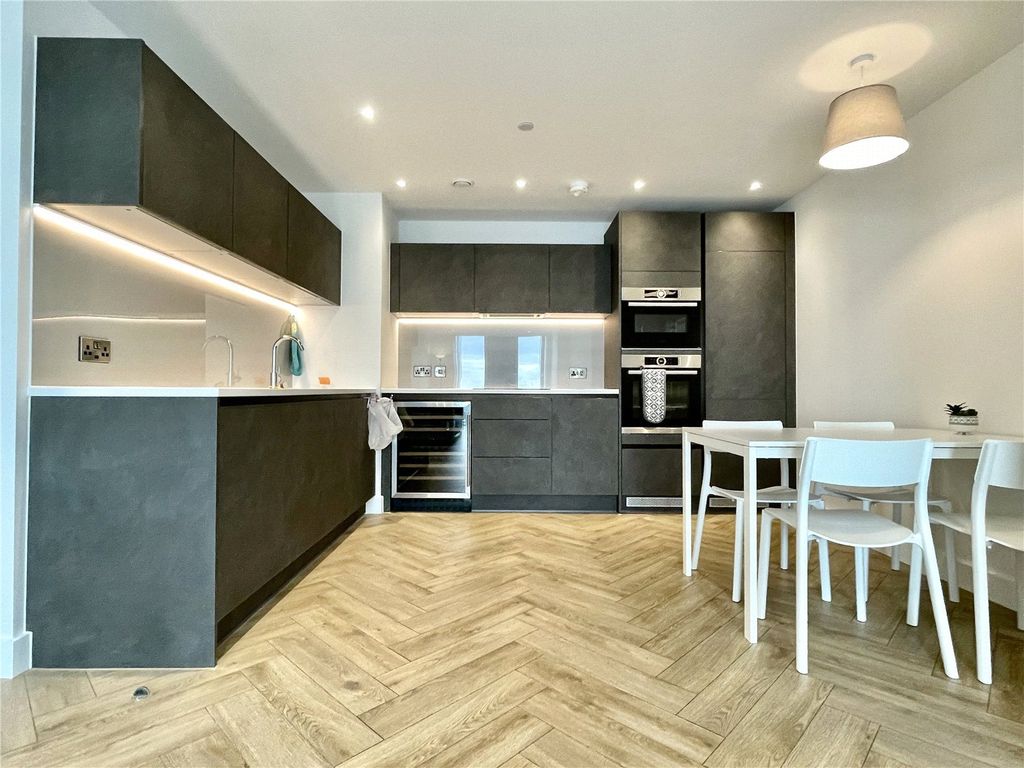 Property photo 1 of 10 Picture No. 02