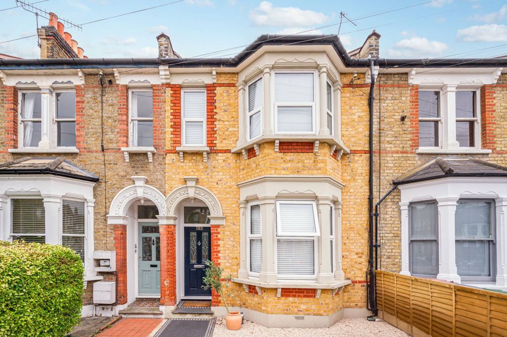 Property photo 3 of 15