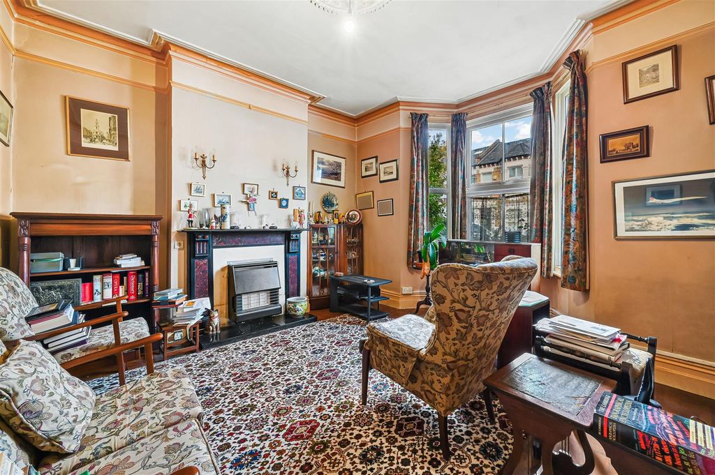 Property photo 2 of 12 Living Room