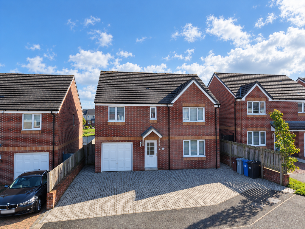 Property photo 1 of 39 Upper Ell Gate