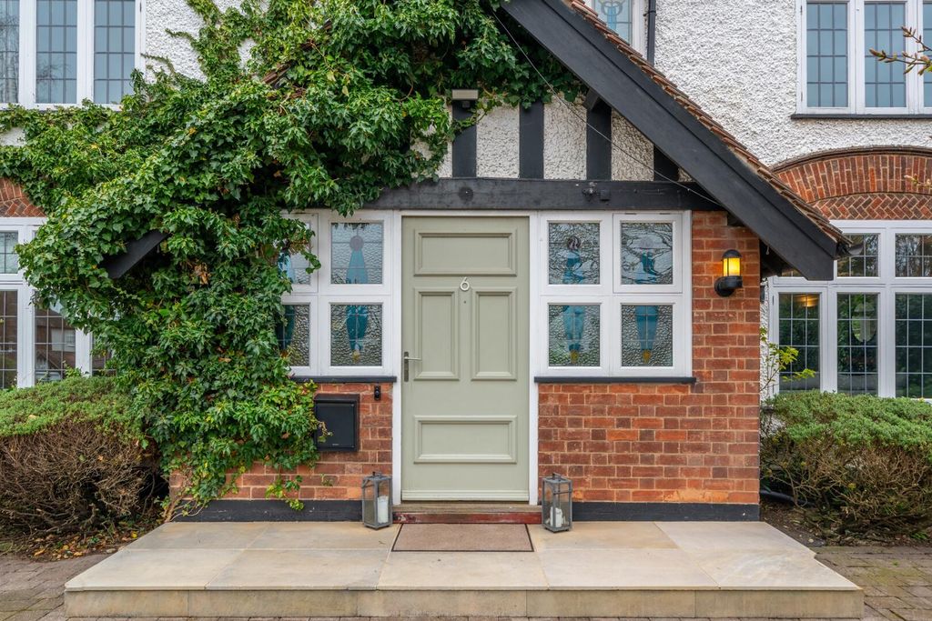 Property photo 3 of 59 Front (Exterior)