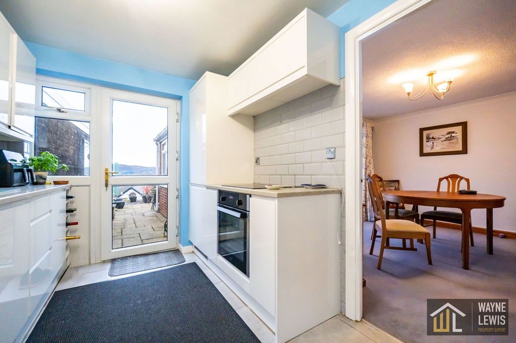 Additional image 12 of 4 bed detached house for salePembroke Court, Caerphilly CF83