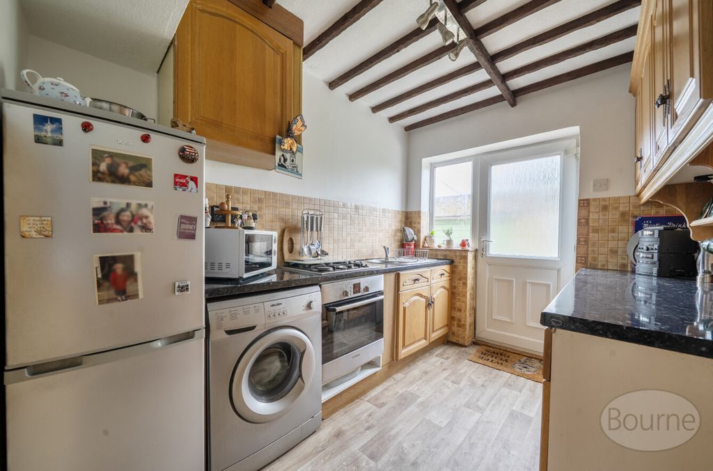 Property photo 2 of 19 B82Dfa54-E726-472...