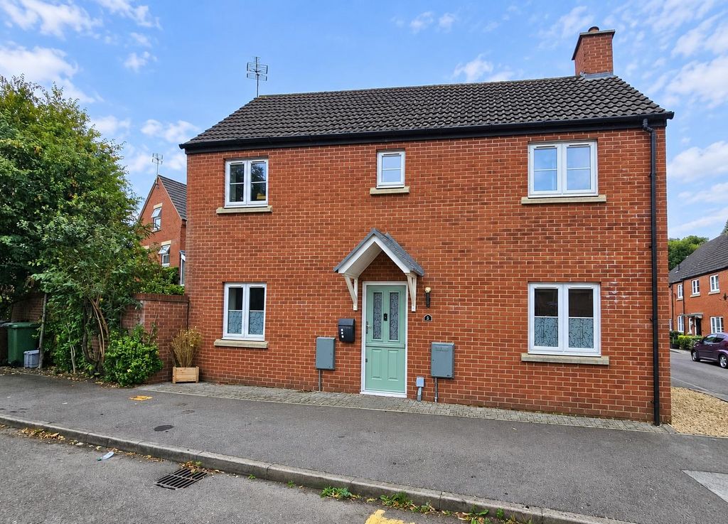 Property photo 1 of 26 1.Png