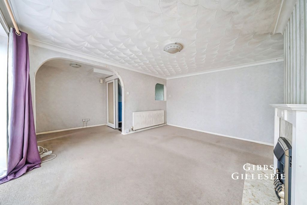 Property photo 3 of 13 Pbox-Img.Jpg